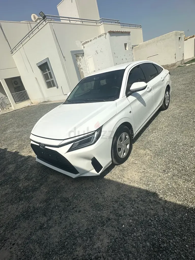 Toyota Yaris 1.5 CVT (105 hp)
