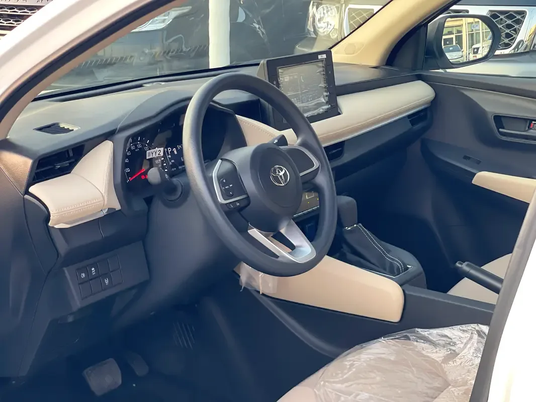 Toyota Yaris 1.5 CVT (105 حصان) - 5