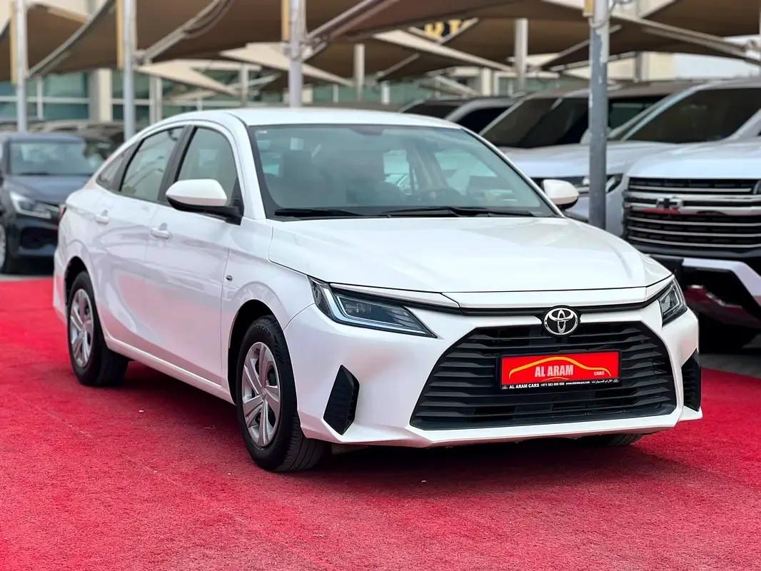 Toyota Yaris 1.5 CVT (105 hp)