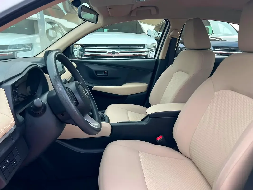 Toyota Yaris 1.5 CVT (105 حصان) - 8