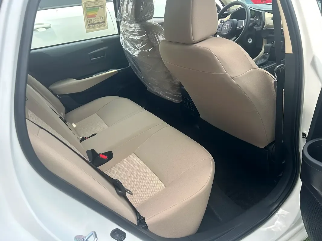 Toyota Yaris 1.5 CVT (105 حصان) - 7