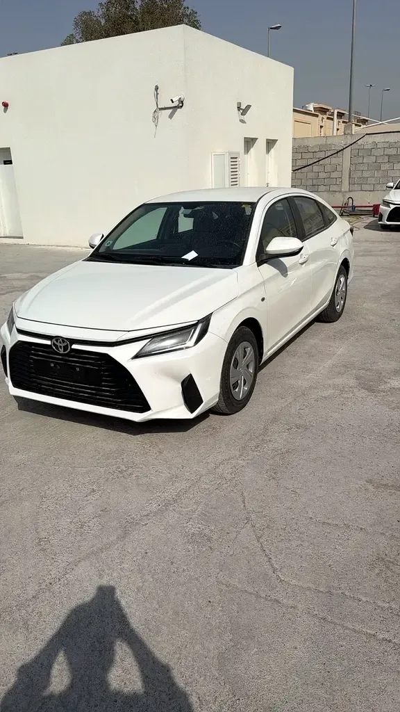 Toyota Yaris 1.5 CVT (105 حصان) - 4