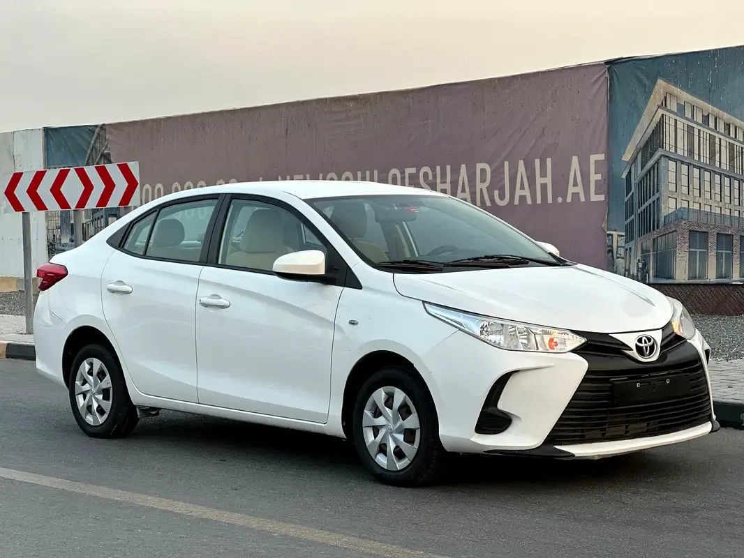 Toyota Yaris 1.5 CVT (105 حصان) - 8