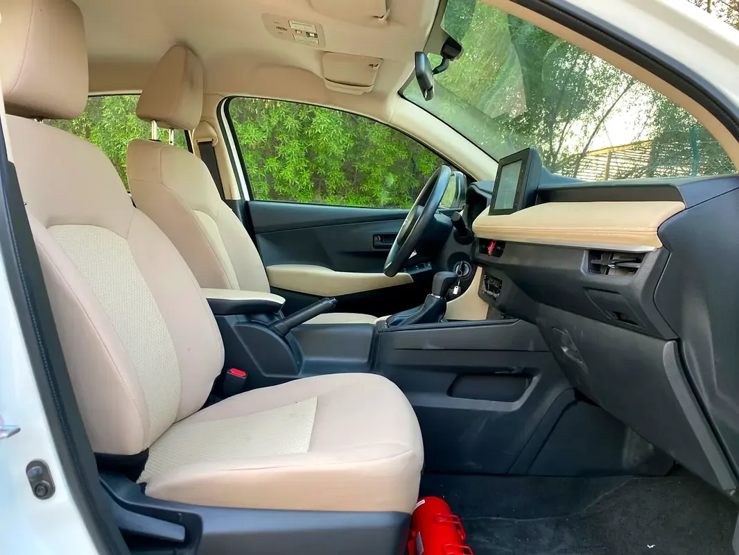 Toyota Yaris 1.5 CVT (105 hp) - 9