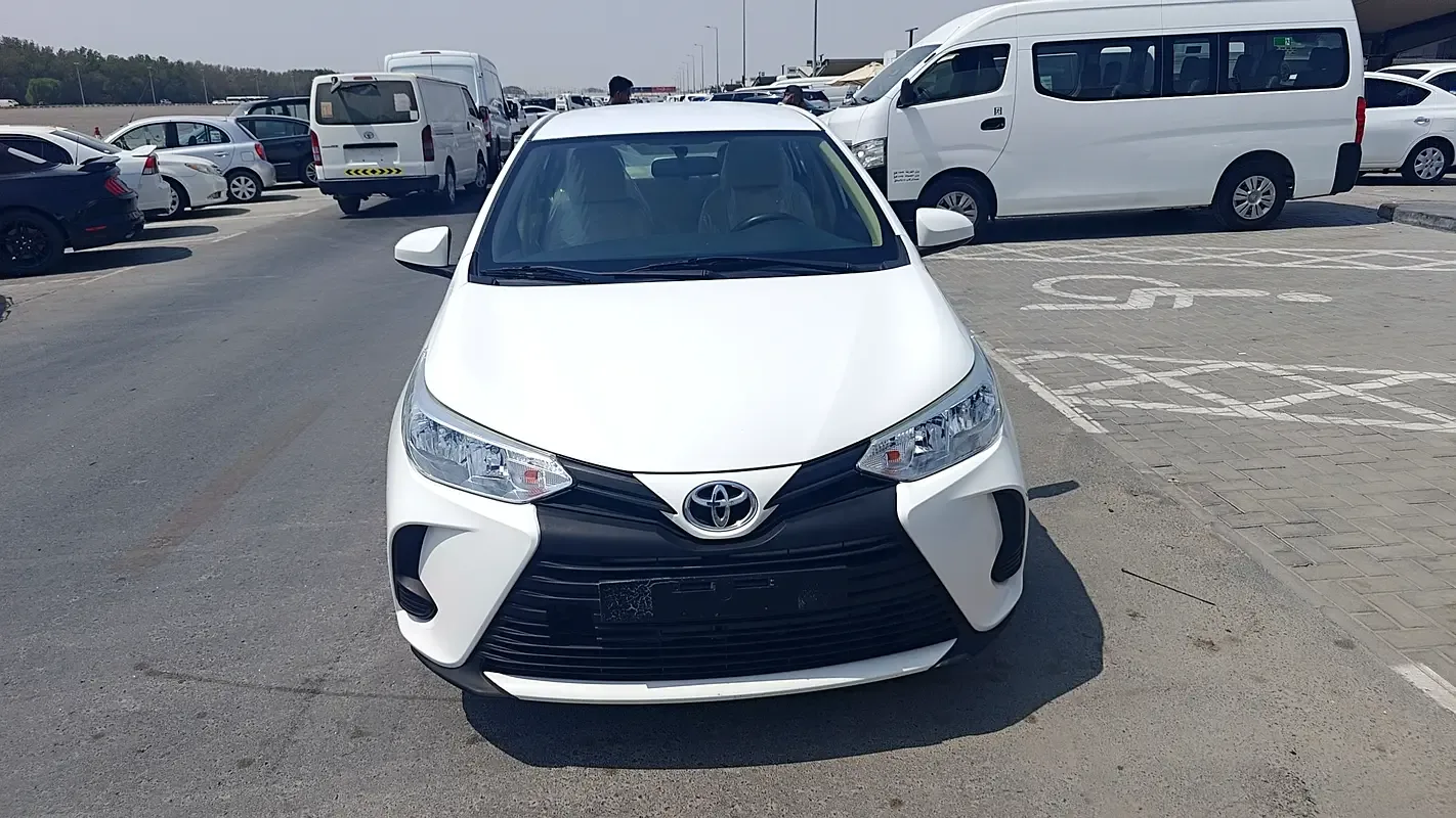 Toyota Yaris 1.5 CVT (105 حصان) - 3