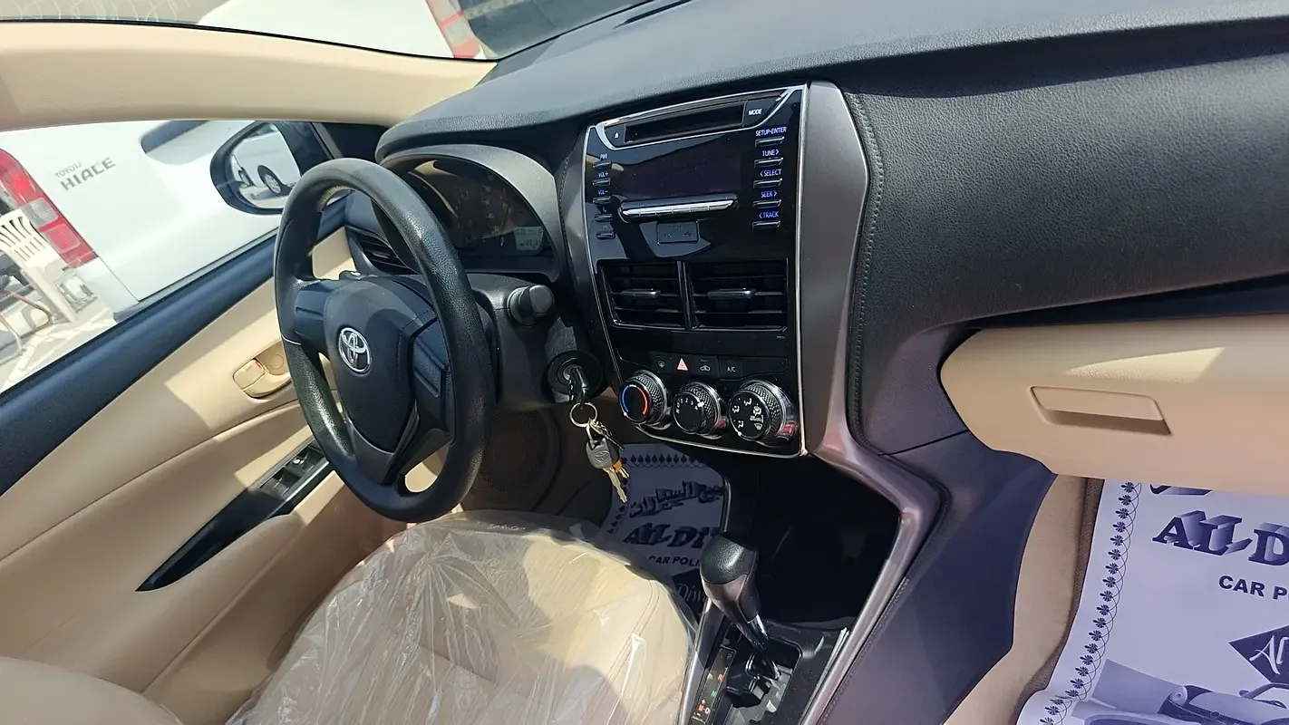 Toyota Yaris 1.5 CVT (105 حصان) - 9