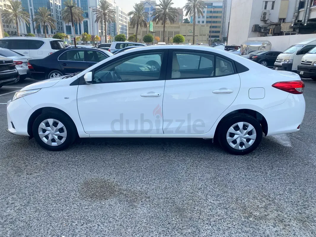 Toyota Yaris 1.5 CVT (105 حصان) - 6