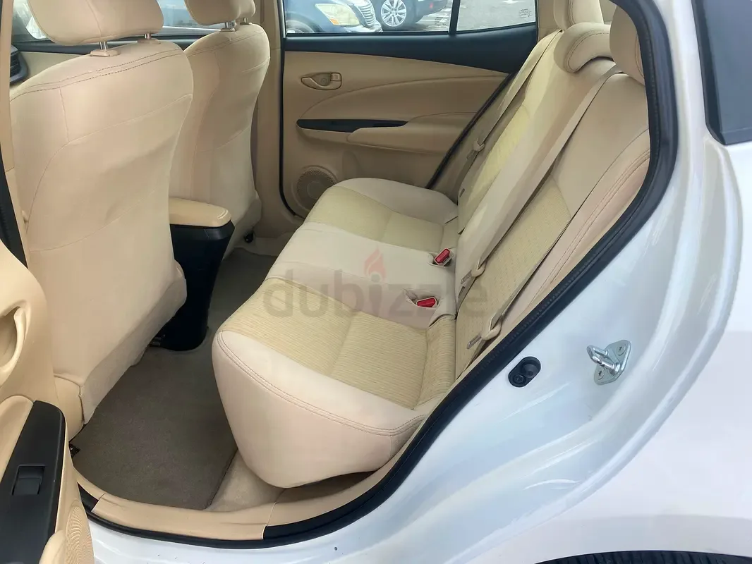 Toyota Yaris 1.5 CVT (105 حصان) - 14
