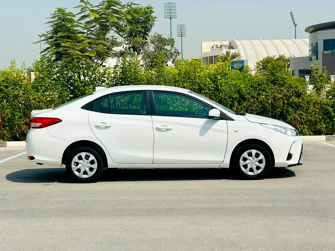 Toyota Yaris 1.5 CVT (105 حصان) - 7