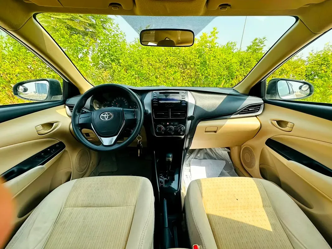Toyota Yaris 1.5 CVT (105 حصان) - 10