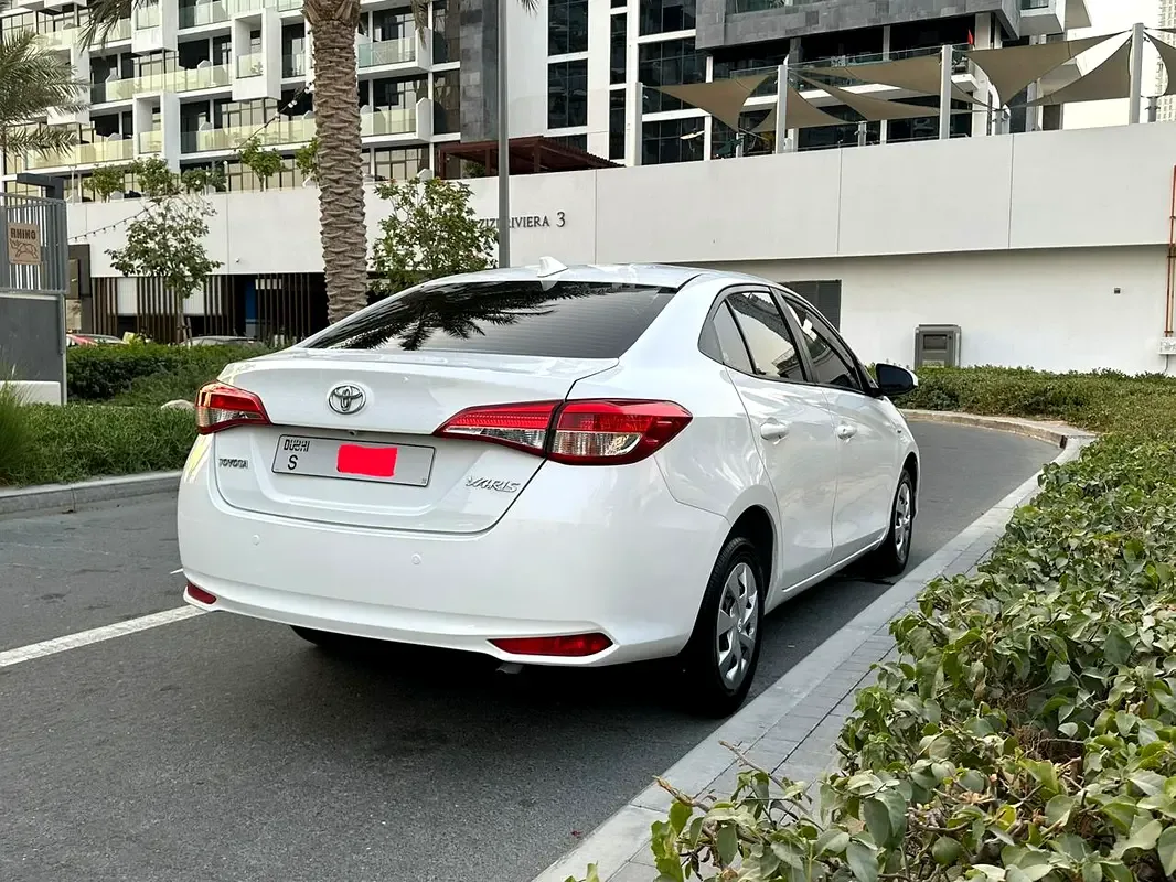 Toyota Yaris 1.5 CVT (105 hp) - 5