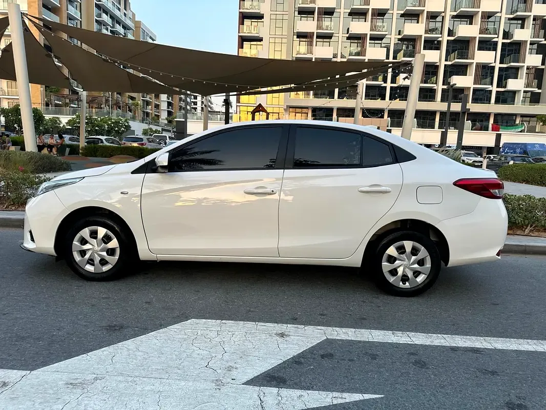 Toyota Yaris 1.5 CVT (105 hp) - 7