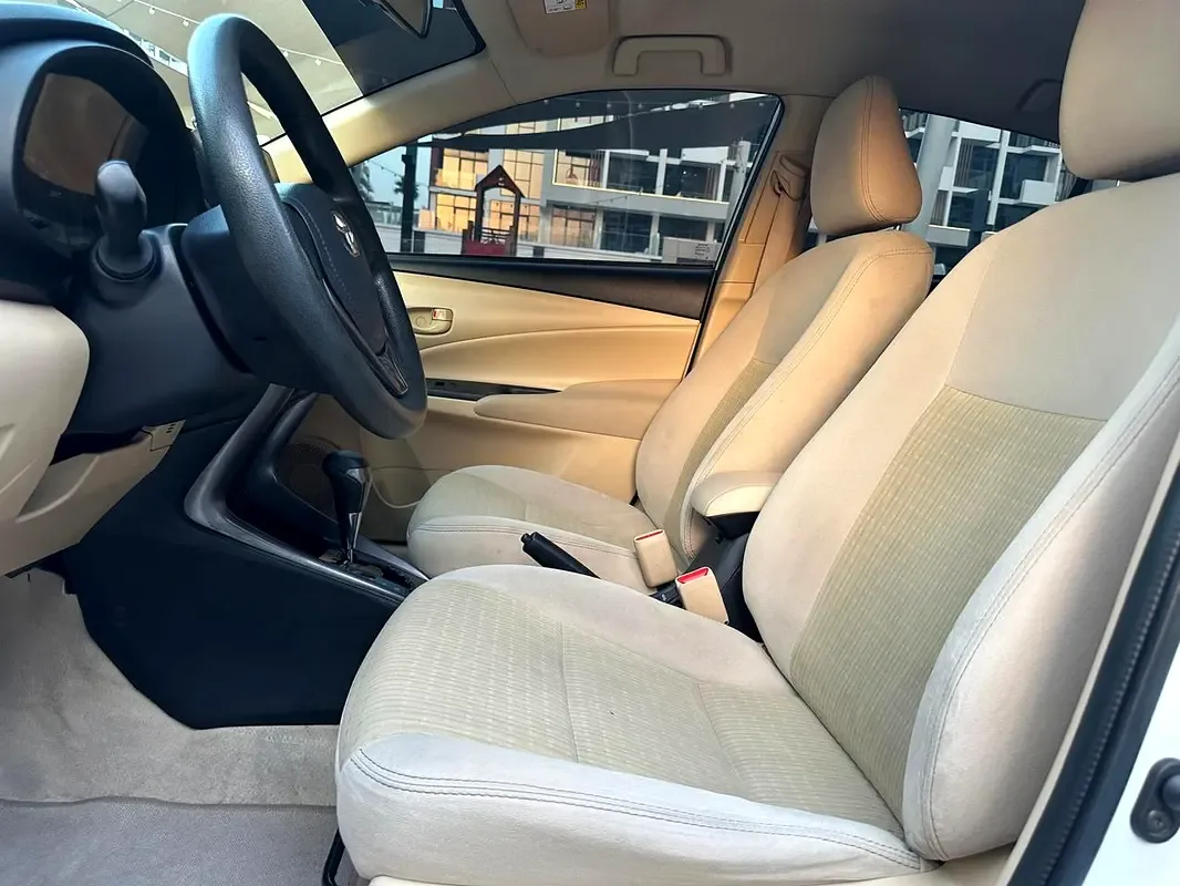 Toyota Yaris 1.5 CVT (105 hp) - 13