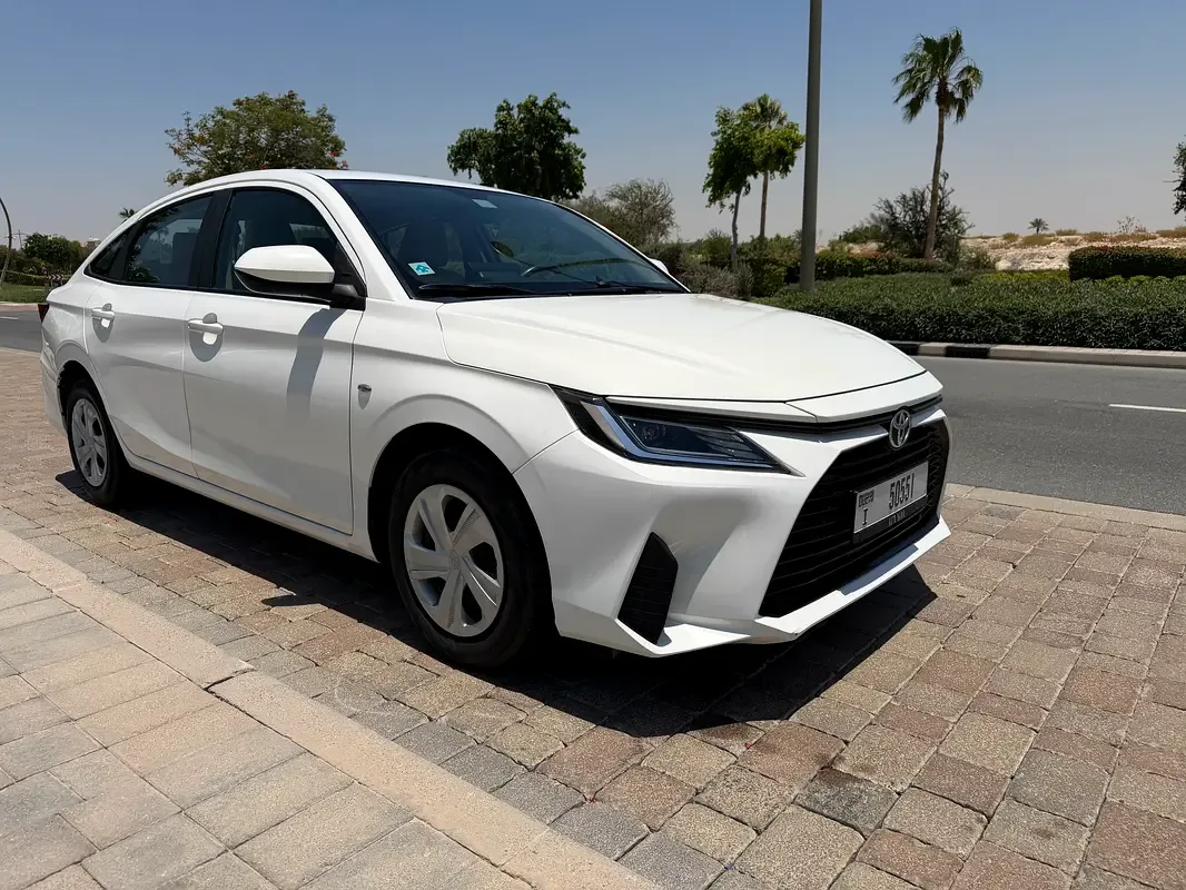 Toyota Yaris 1.5 CVT (105 حصان) - 3