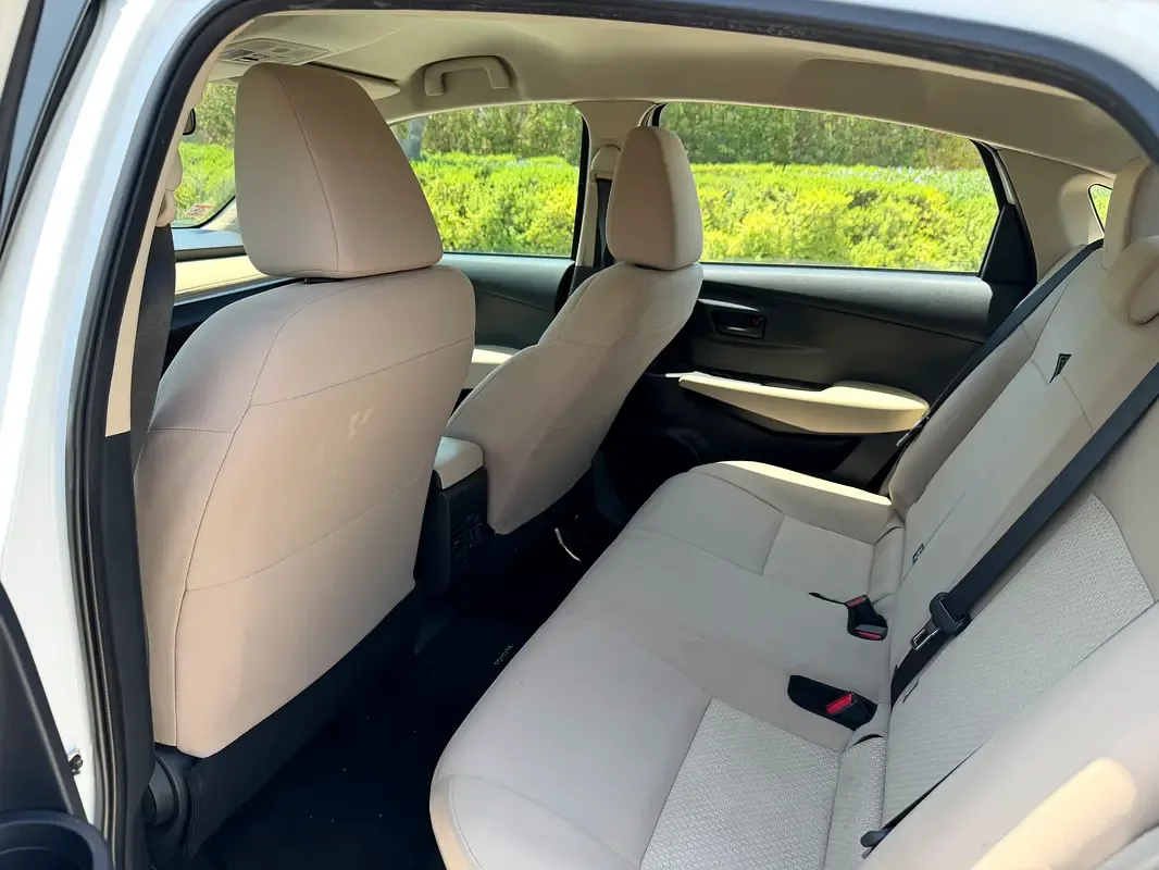 Toyota Yaris 1.5 CVT (105 حصان) - 10