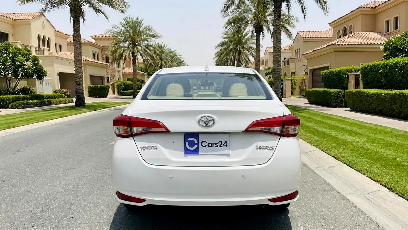 Toyota Yaris 1.5 CVT (105 hp) - 4