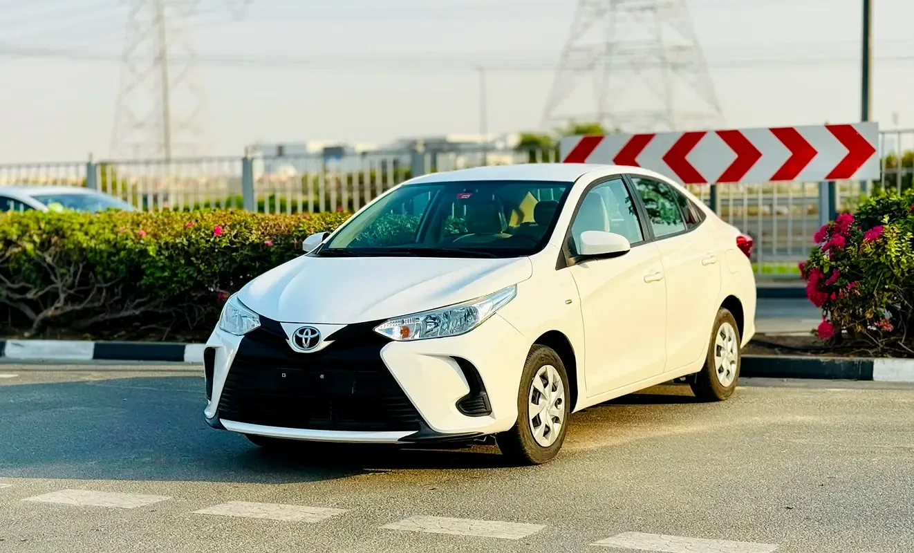 Toyota Yaris 1.5 CVT (105 hp)