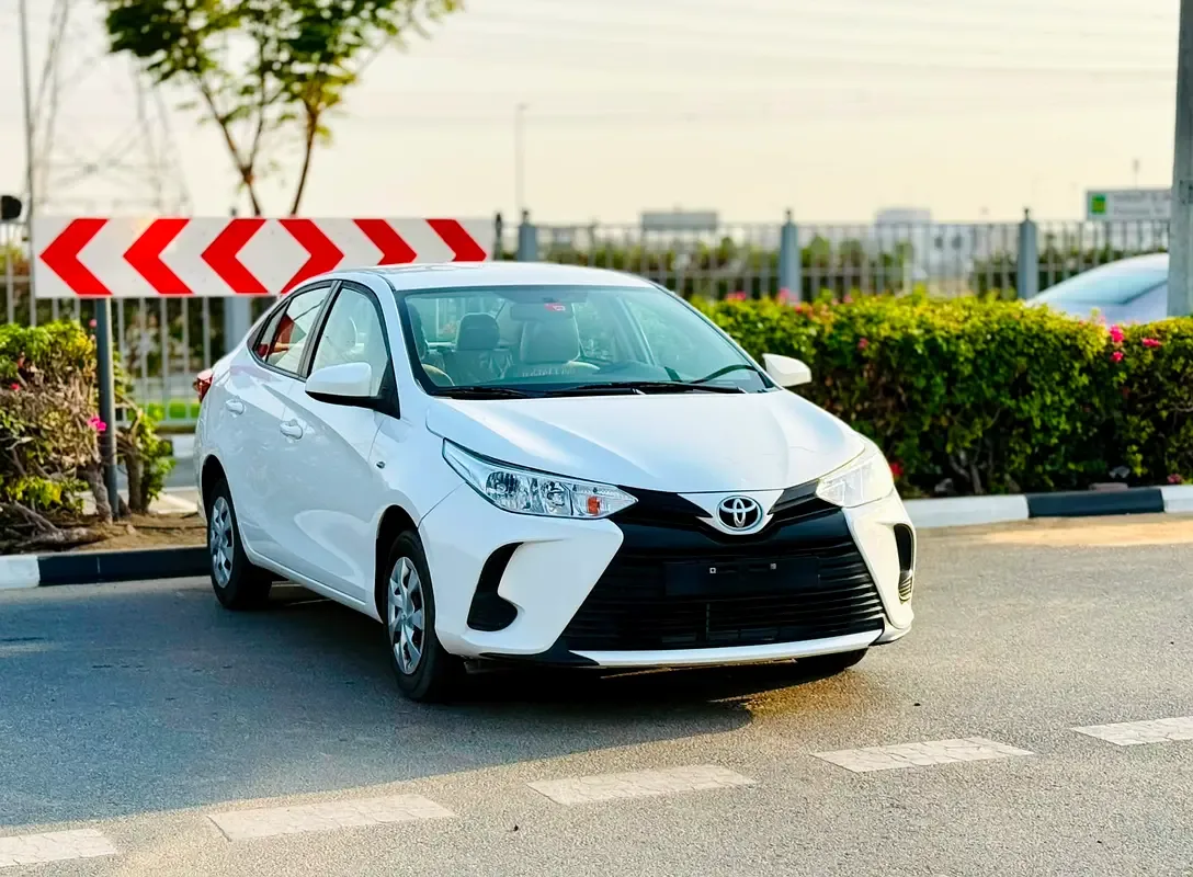Toyota Yaris 1.5 CVT (105 حصان) - 3