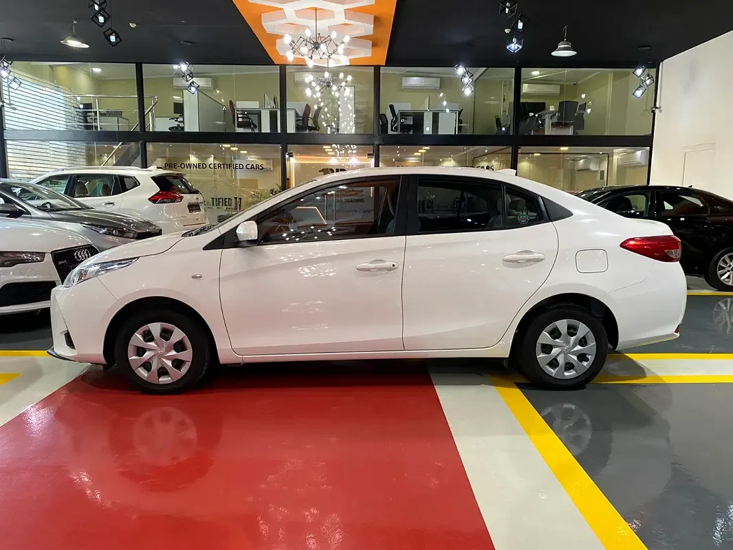 Toyota Yaris 1.5 CVT (105 حصان) - 4