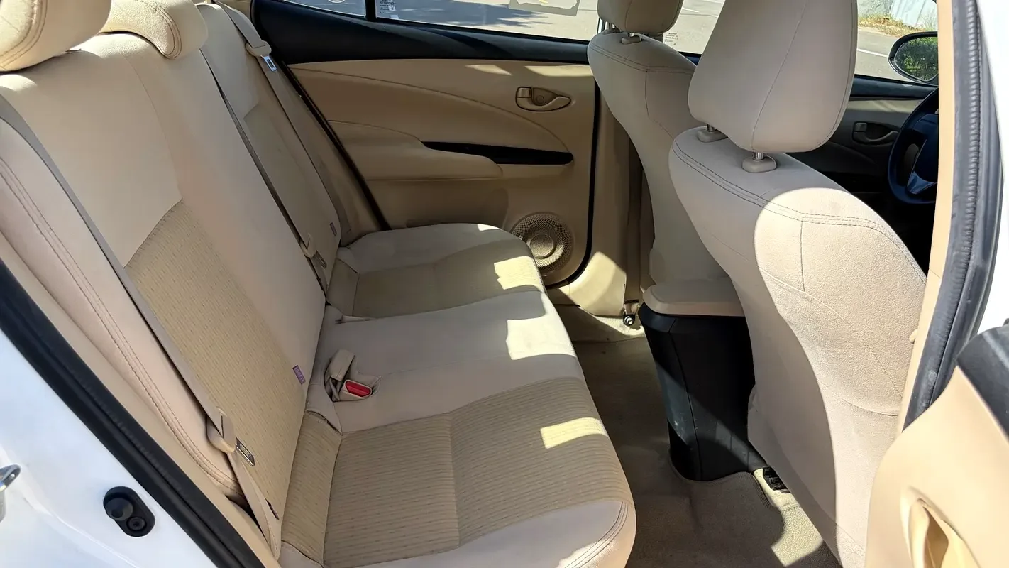 Toyota Yaris 1.5 CVT (105 حصان) - 11