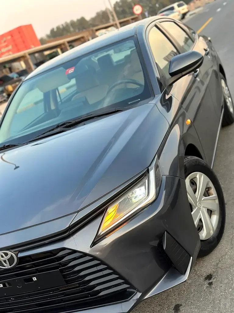 Toyota Yaris 1.5 CVT (105 hp) - 7