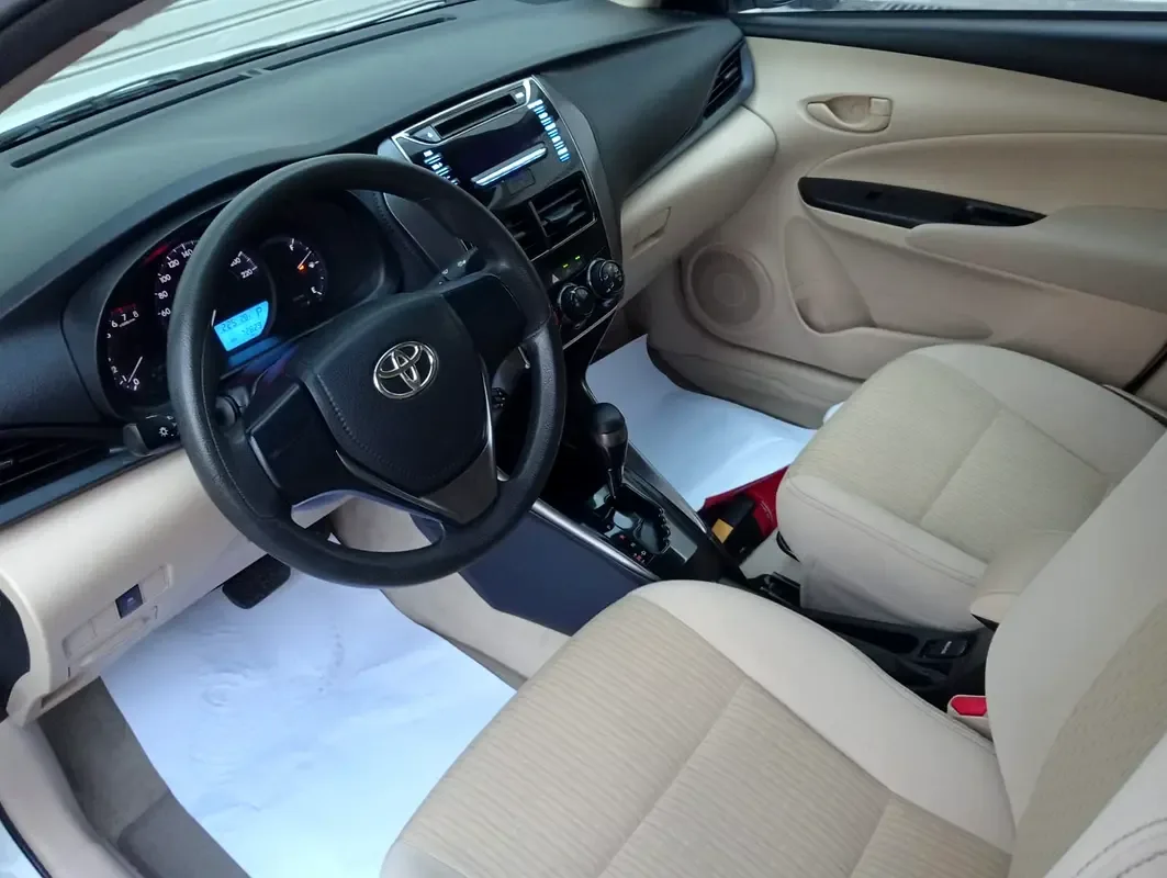Toyota Yaris 1.5 CVT (105 hp) - 6
