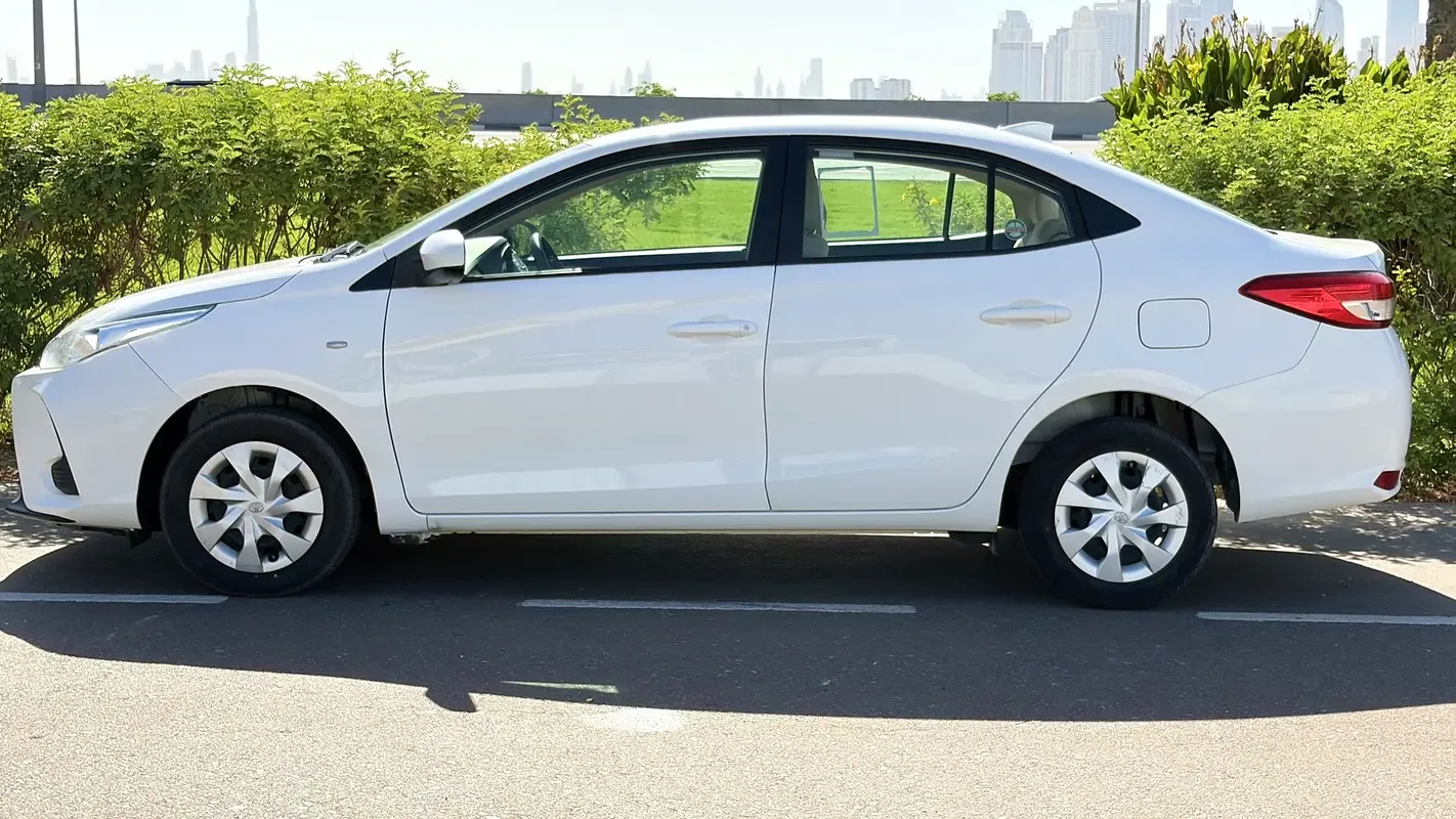Toyota Yaris 1.5 CVT (105 حصان) - 4