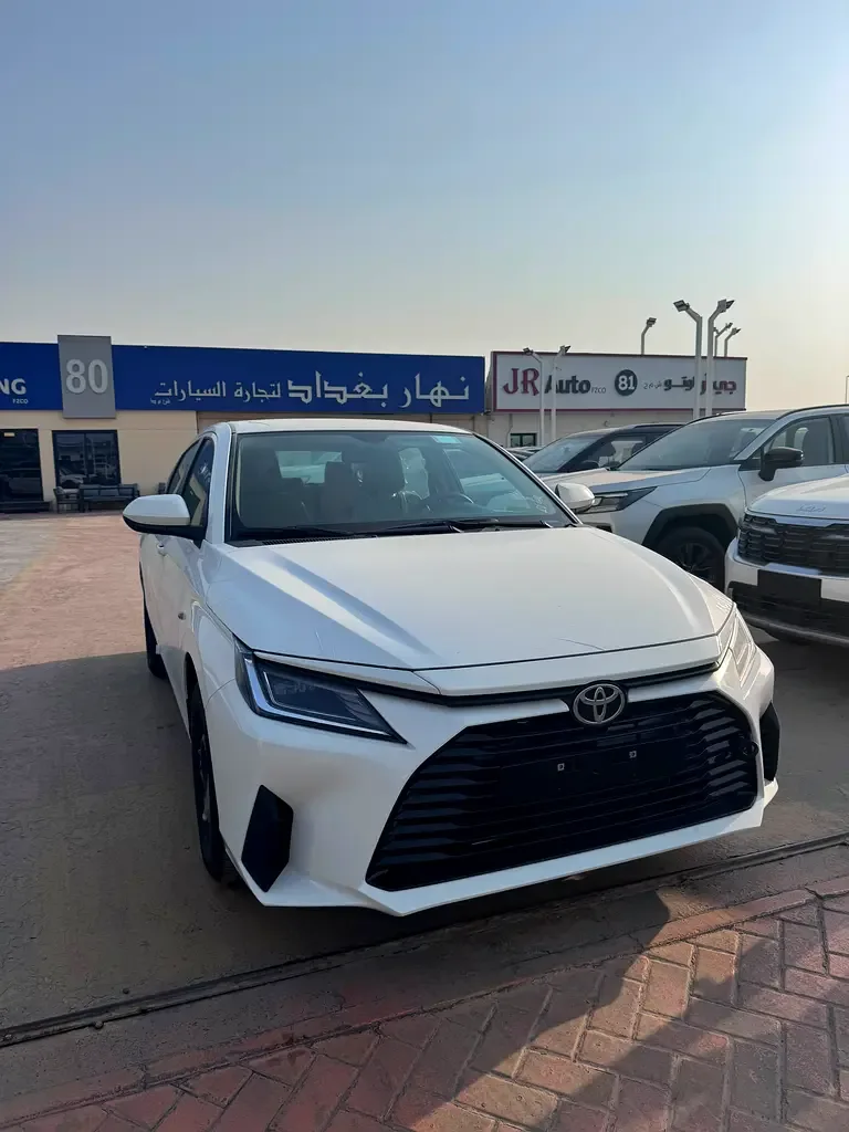 Toyota Yaris 1.5 CVT (105 حصان) - 3