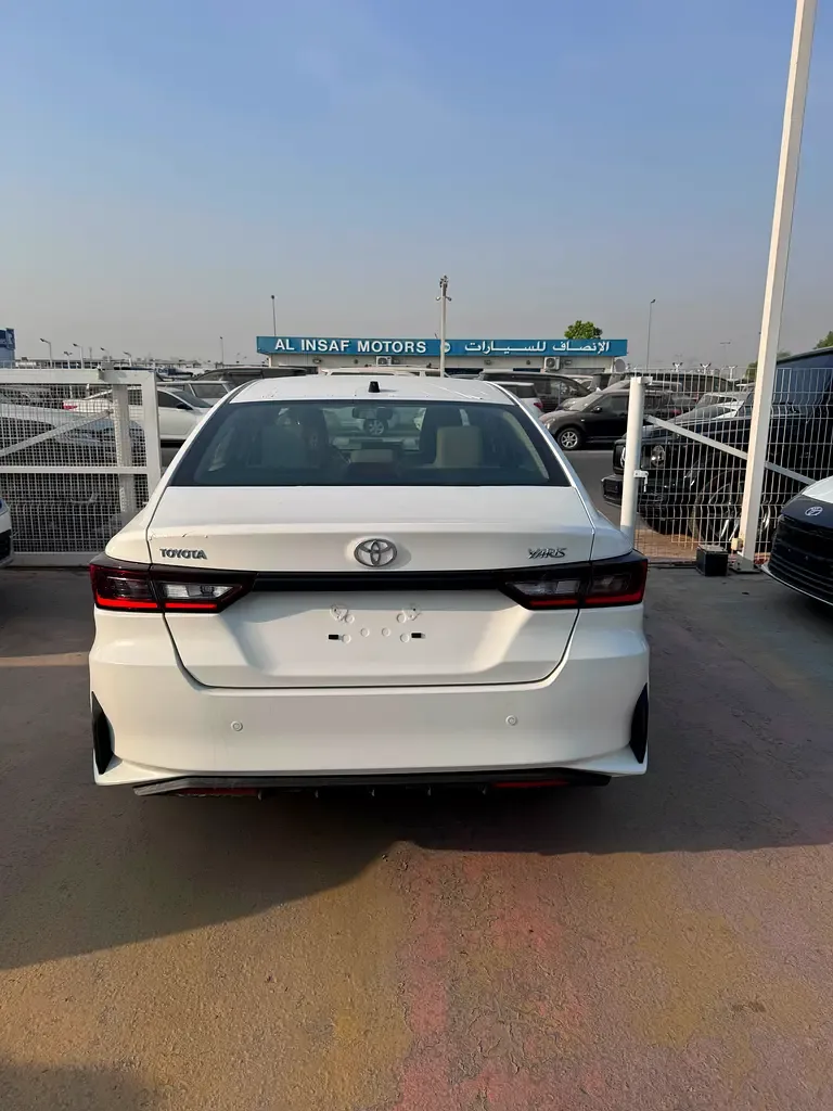 Toyota Yaris 1.5 CVT (105 حصان) - 5
