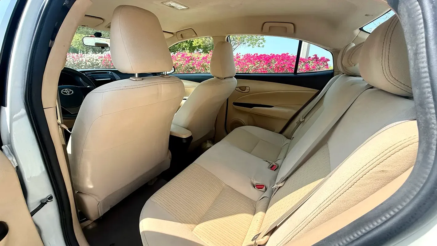 Toyota Yaris 1.5 CVT (105 حصان) - 4