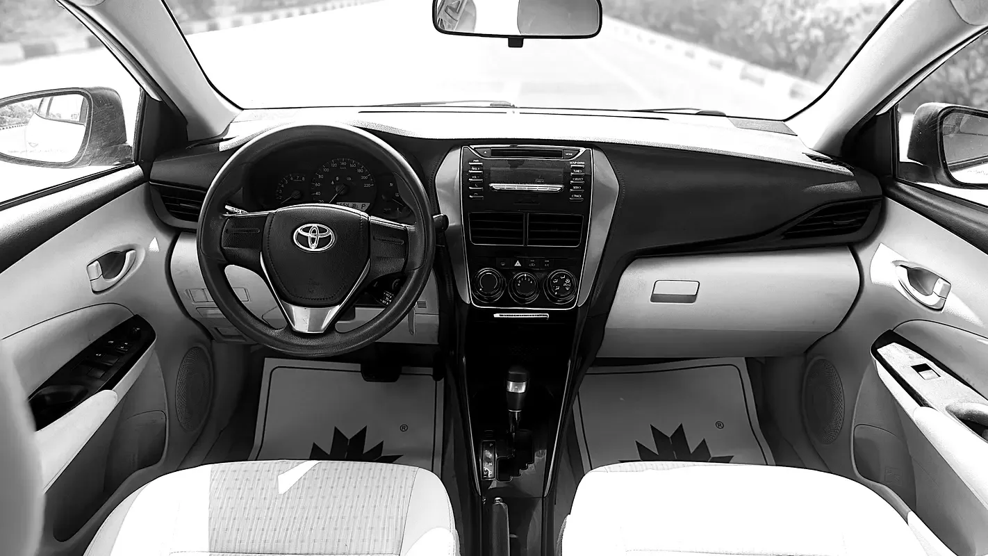 Toyota Yaris 1.5 CVT (105 حصان) - 6