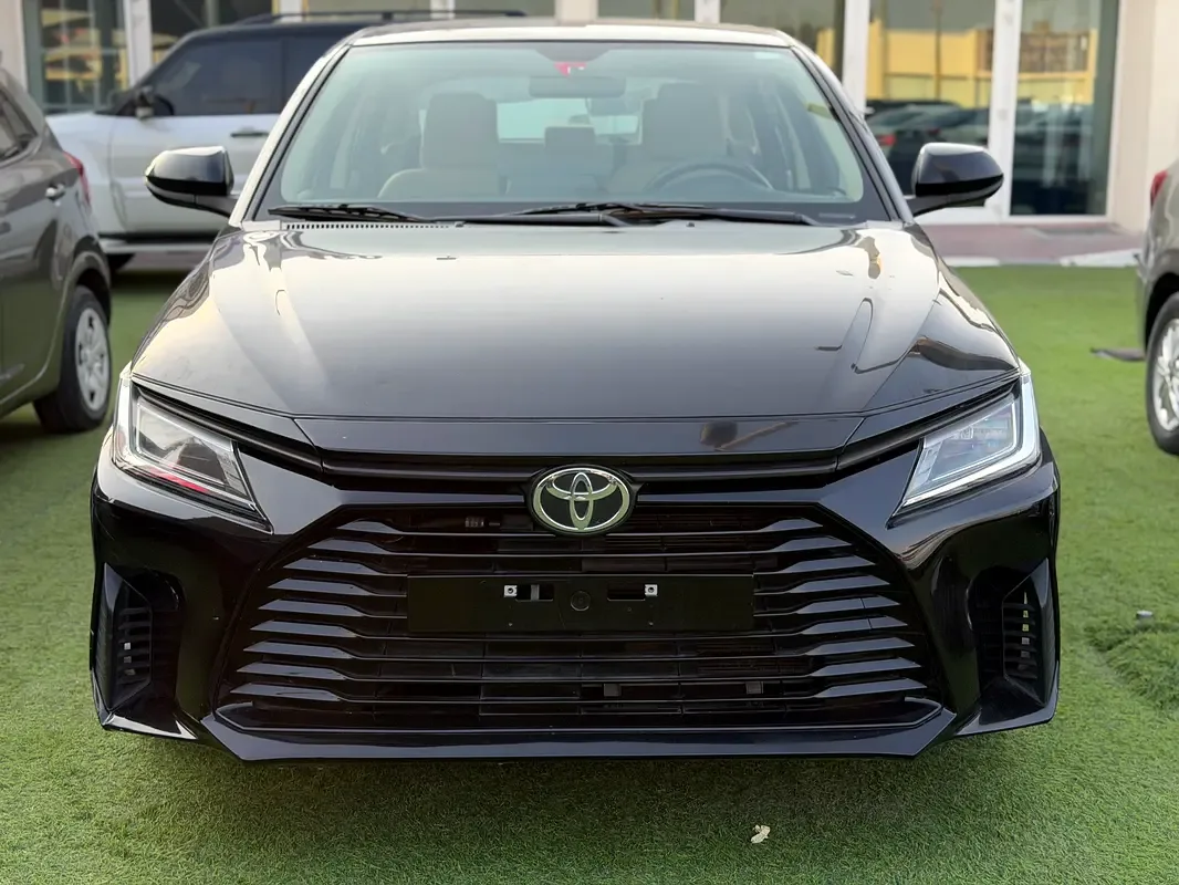 Toyota Yaris 1.5 CVT (105 hp) - 3