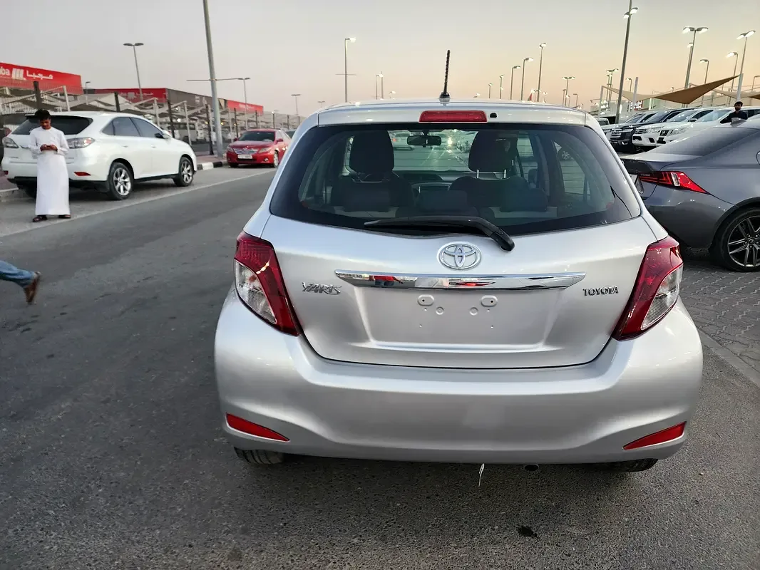 Toyota Yaris 1.5 CVT (107 hp) - 6