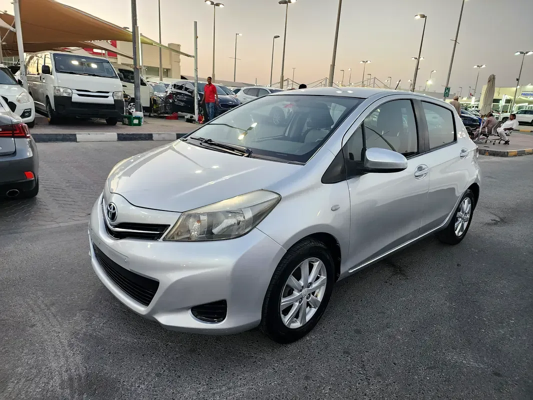 Toyota Yaris 1.5 CVT (107 hp) - 4