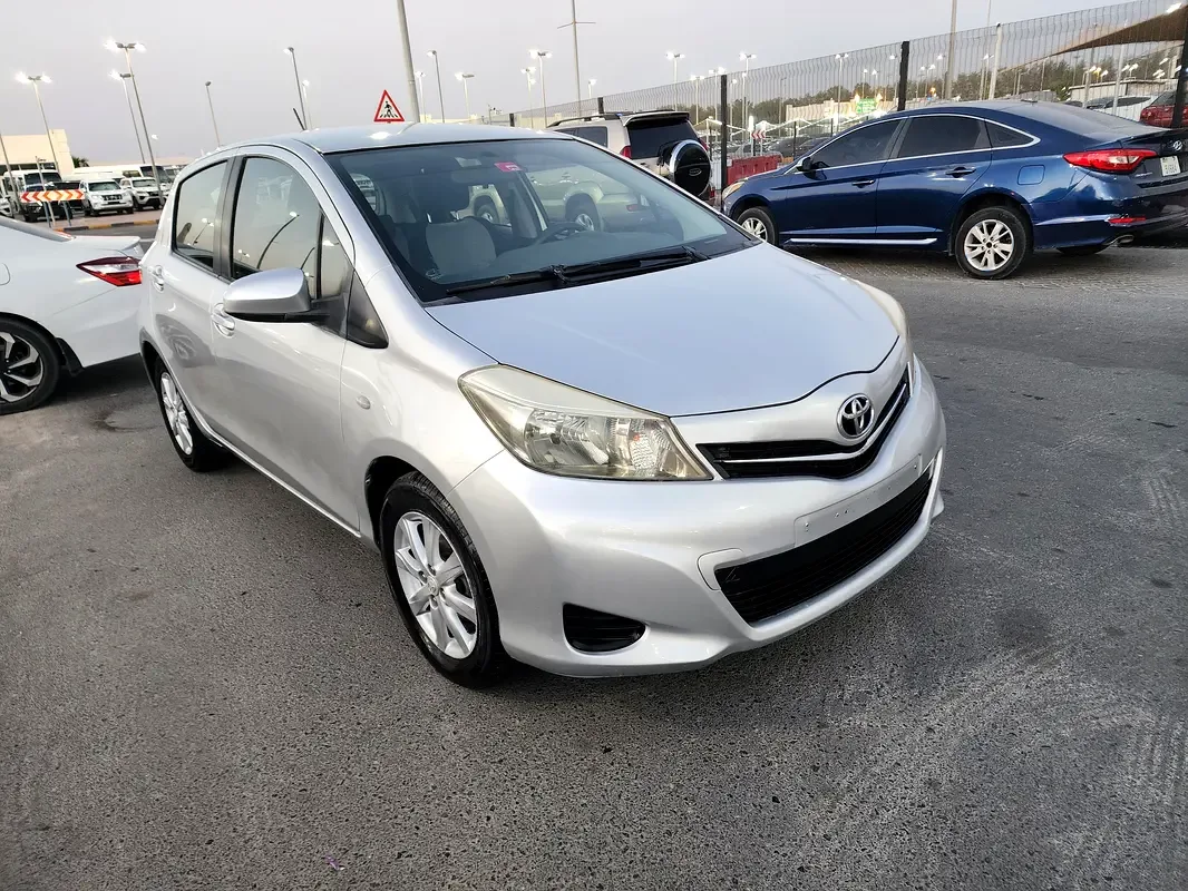 Toyota Yaris 1.5 CVT (107 hp) - 9