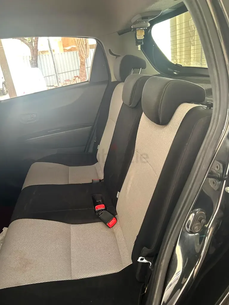 Toyota Yaris 1.5 CVT (107 hp) - 3
