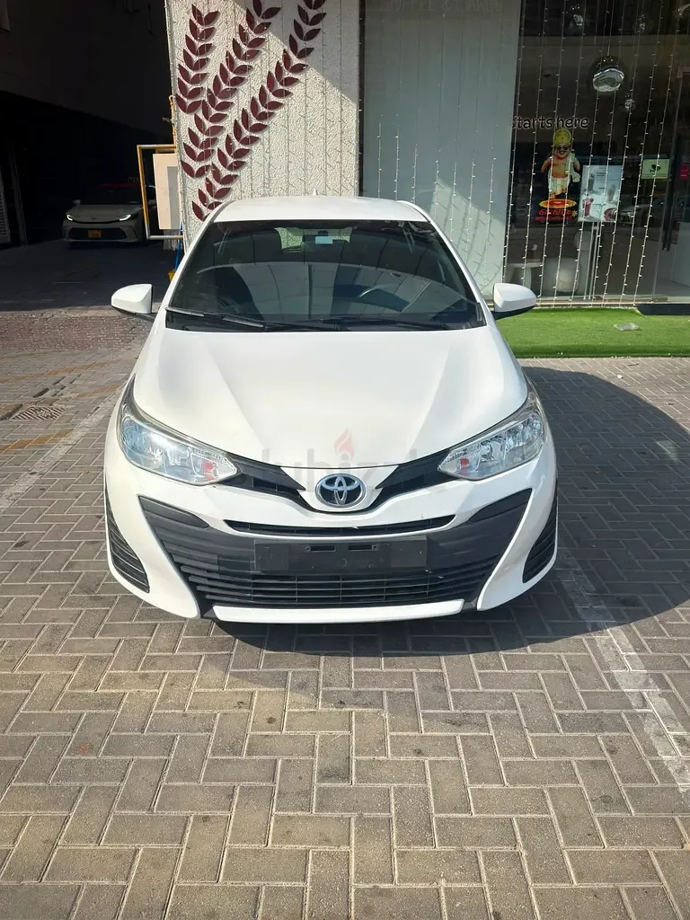 Toyota Yaris 1.5 CVT (111 hp)