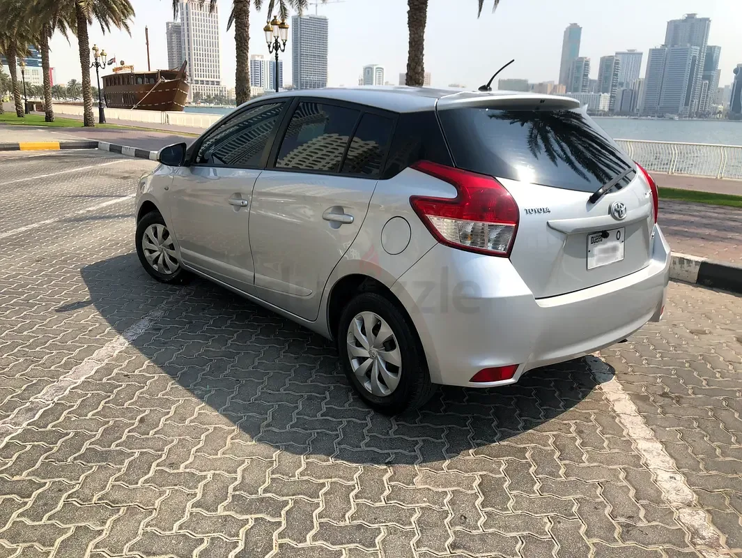 Toyota Yaris 1.5 CVT (111 hp) - 5