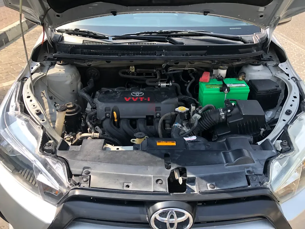 Toyota Yaris 1.5 CVT (111 hp) - 12