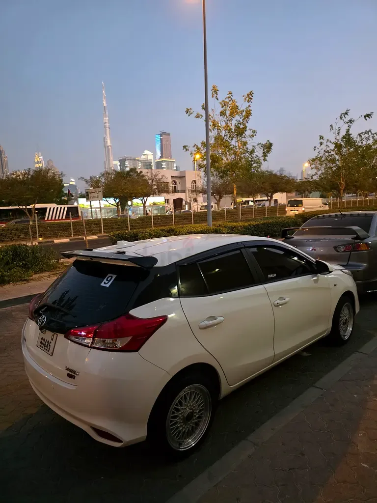 Toyota Yaris 1.5 CVT (111 حصان) - 2