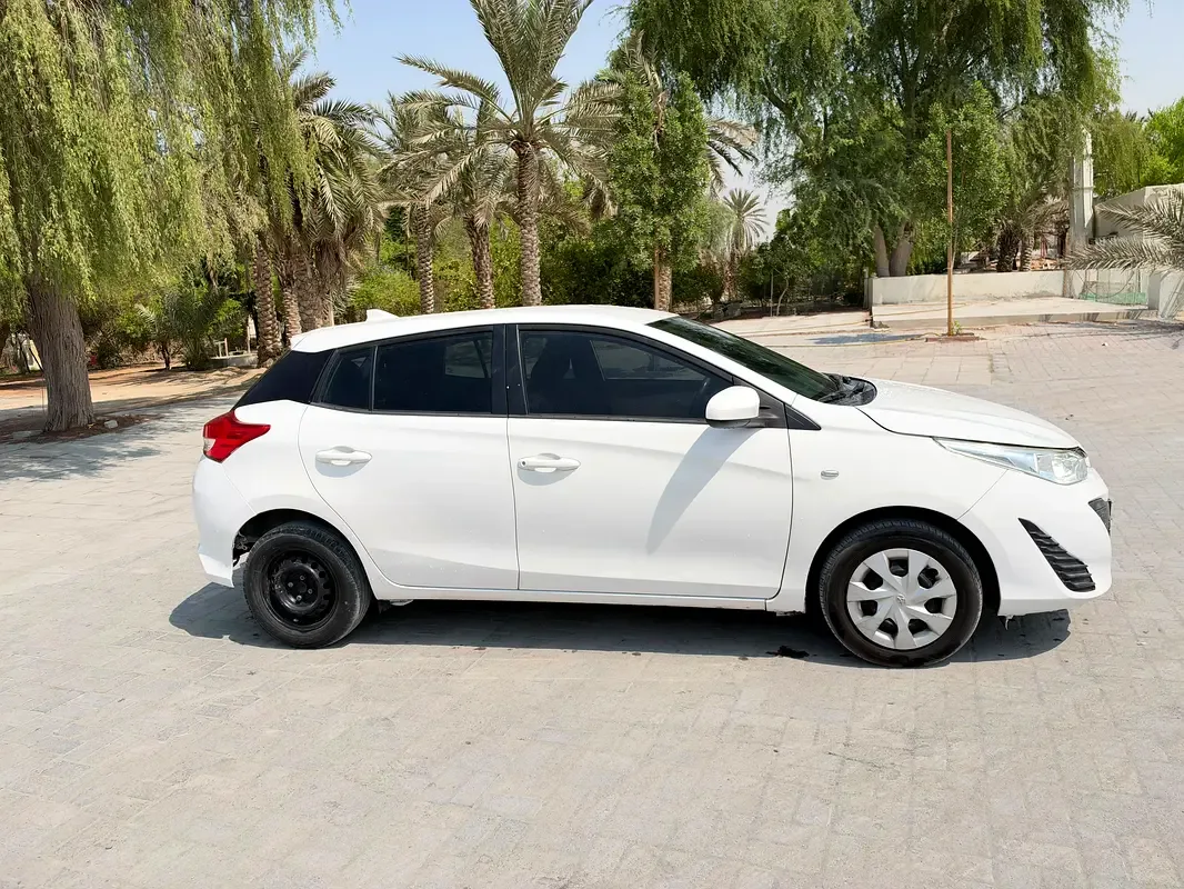 Toyota Yaris 1.5 CVT (111 حصان) - 8