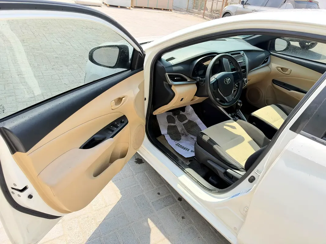 Toyota Yaris 1.5 CVT (111 حصان) - 15