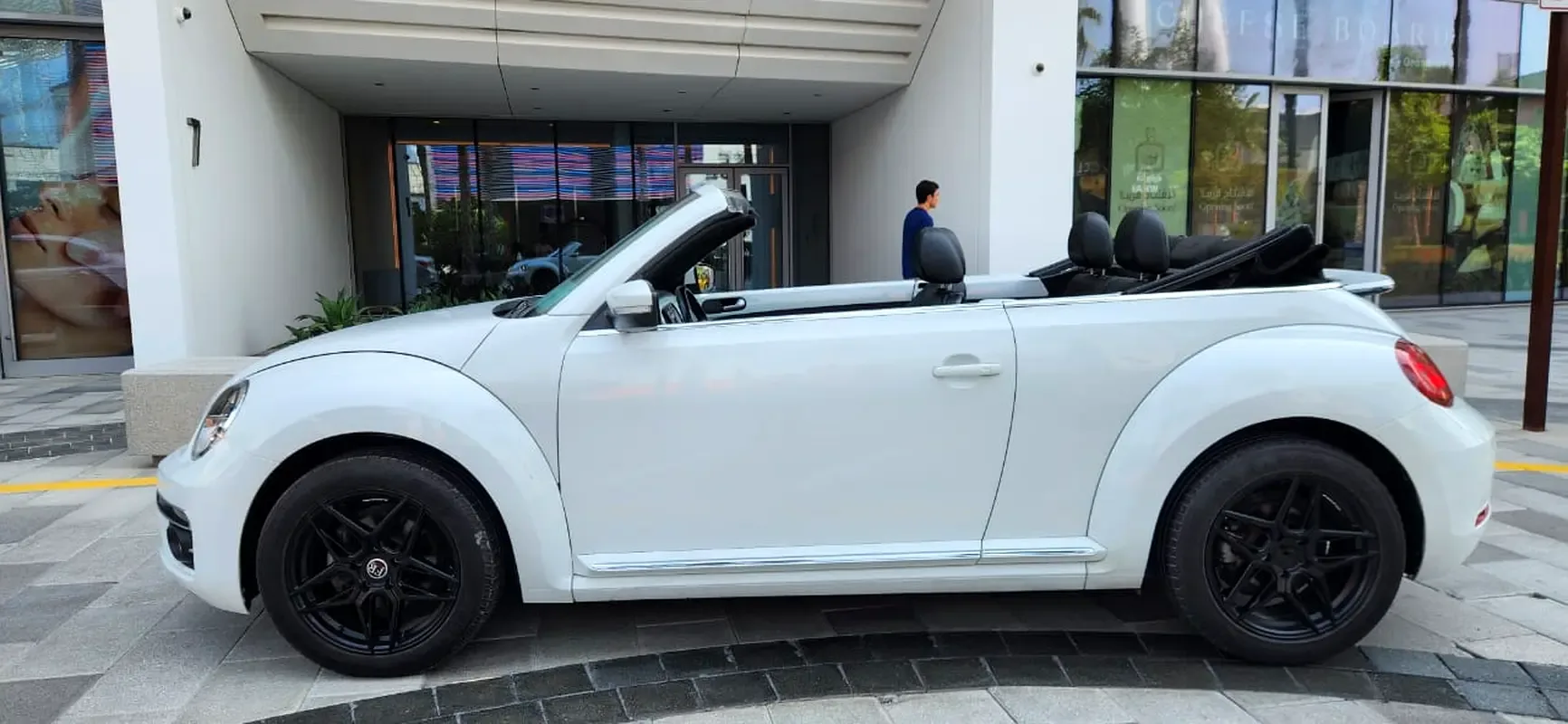 Volkswagen Beetle 2.0 TSI DSG (200 hp) - 12