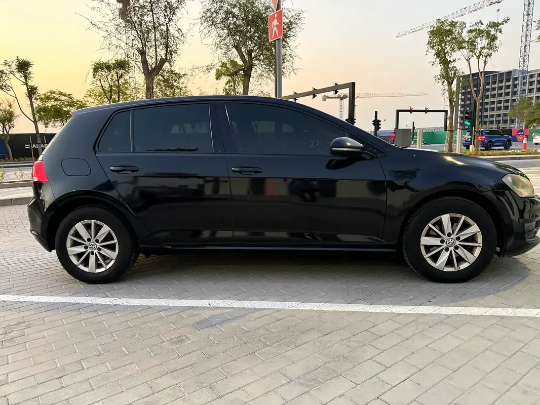 Volkswagen Golf 1.0 AMT (115 hp)