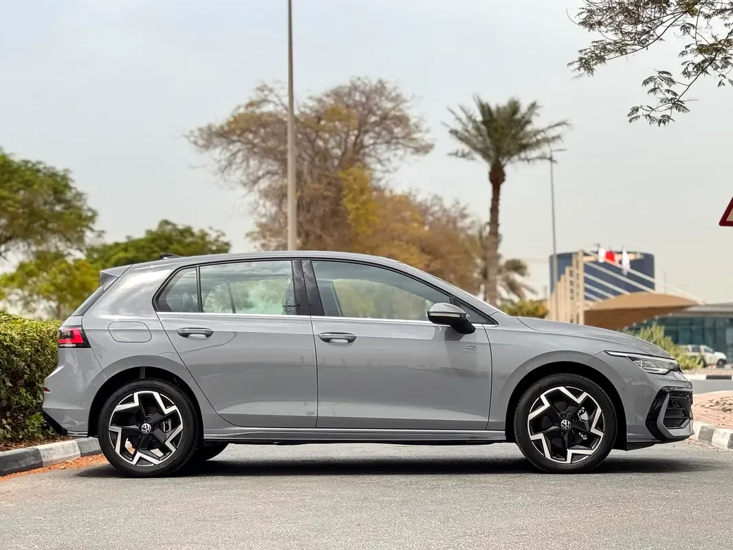 Volkswagen Golf 1.5 AMT (150 حصان) [2] - 7