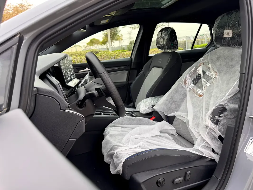 Volkswagen Golf 1.5 AMT (150 حصان) [2] - 10