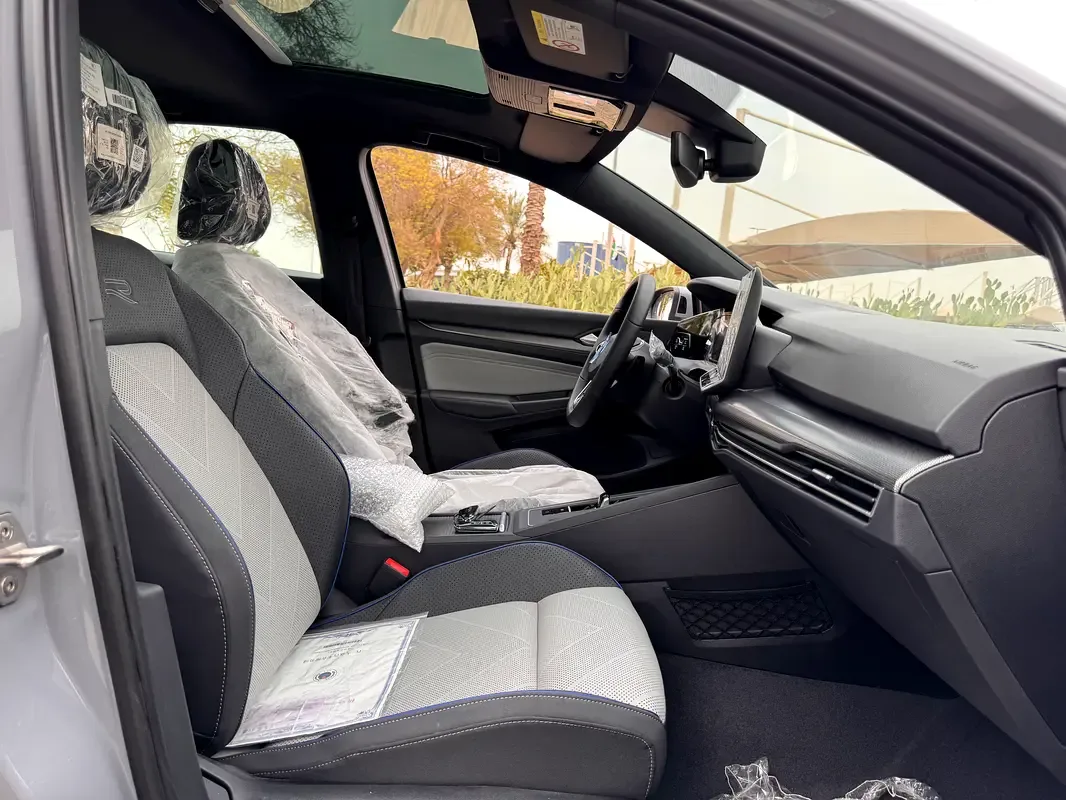 Volkswagen Golf 1.5 AMT (150 حصان) [2] - 11