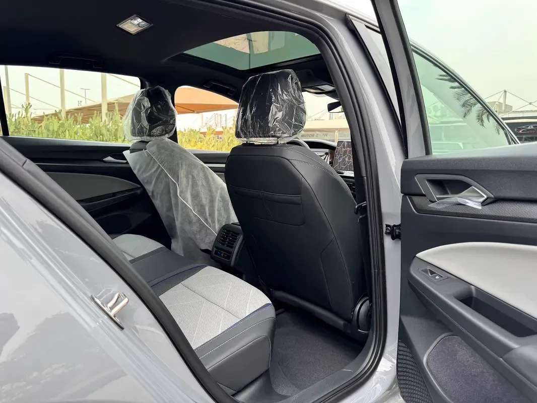 Volkswagen Golf 1.5 AMT (150 حصان) [2] - 16
