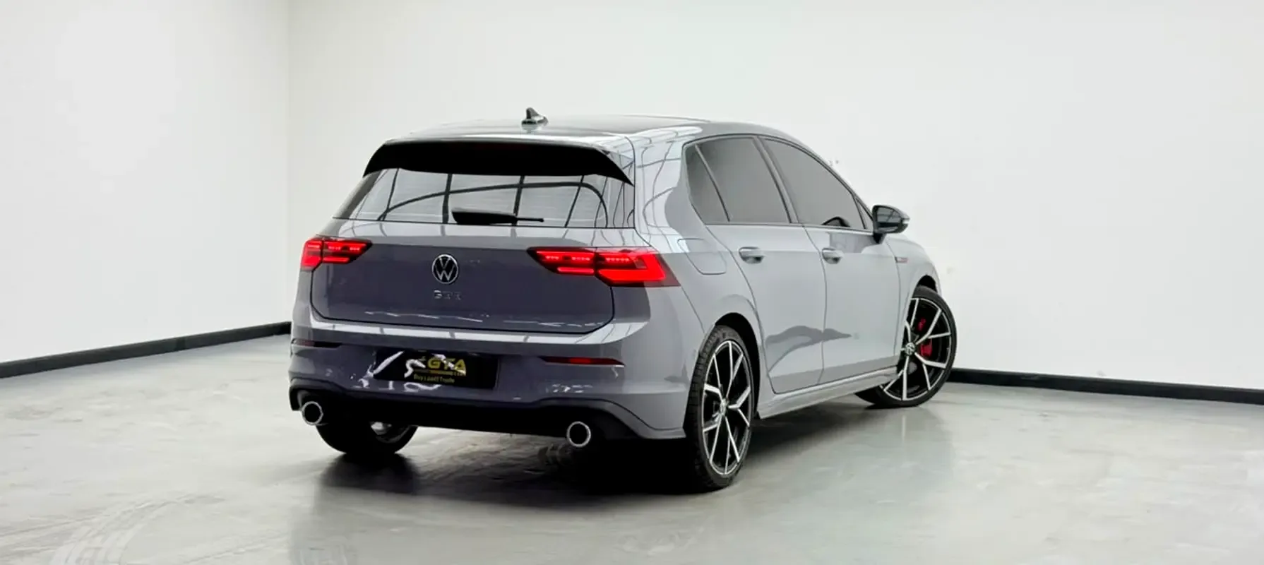 Volkswagen Golf GTI 2.0 AMT (245 hp) - 6