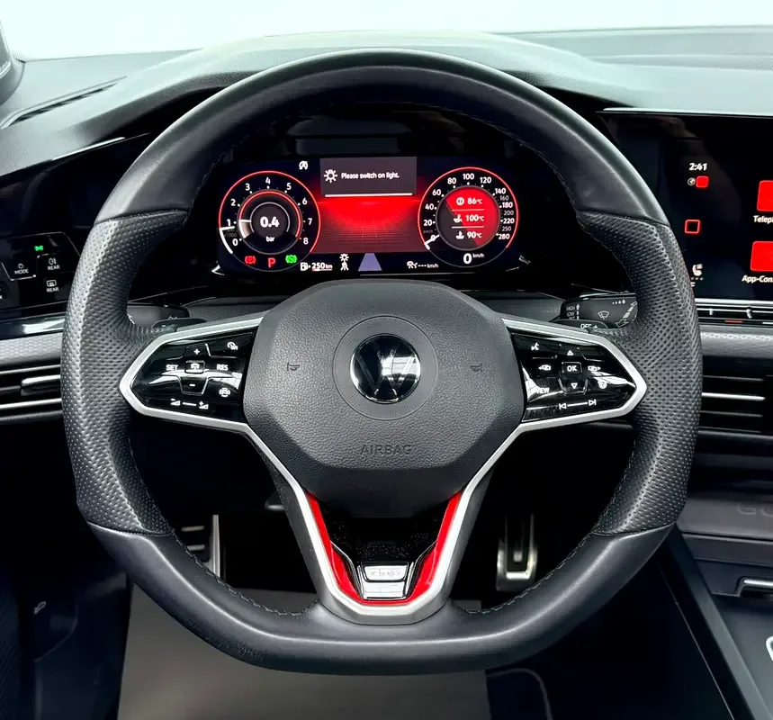 Volkswagen Golf GTI 2.0 AMT (245 hp) - 7
